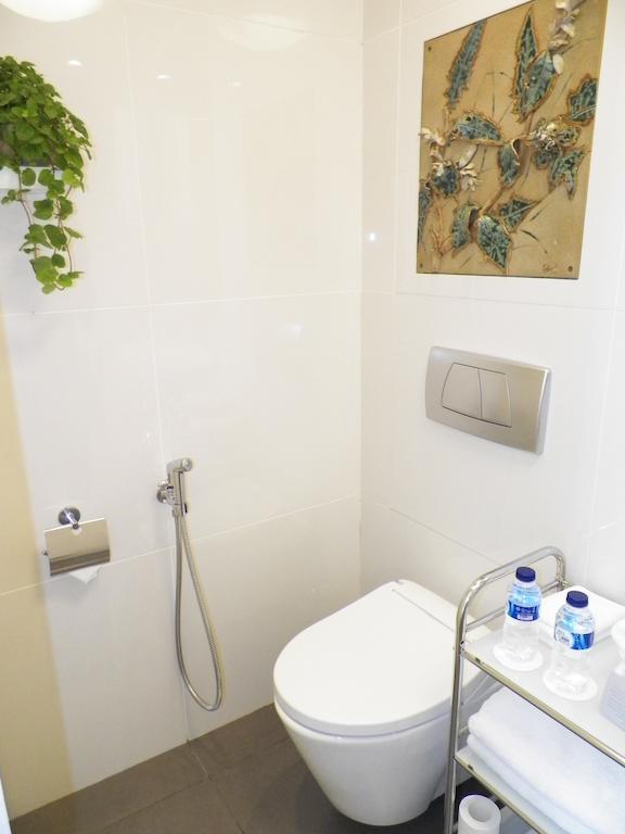 Bumi Semilir Art And Boutique Hotel Cihanjuang Rom bilde