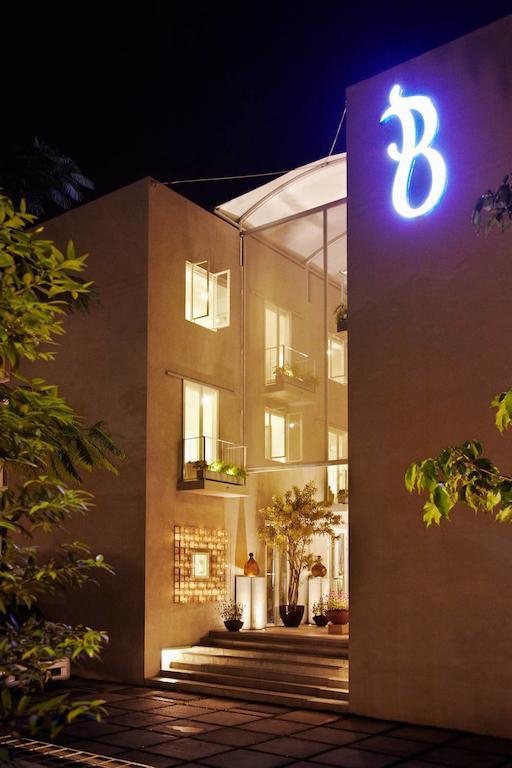 Bumi Semilir Art And Boutique Hotel Cihanjuang Eksteriør bilde